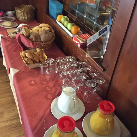 Tutzinger Hof Отель