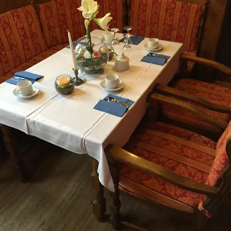 Отель Tutzinger Hof